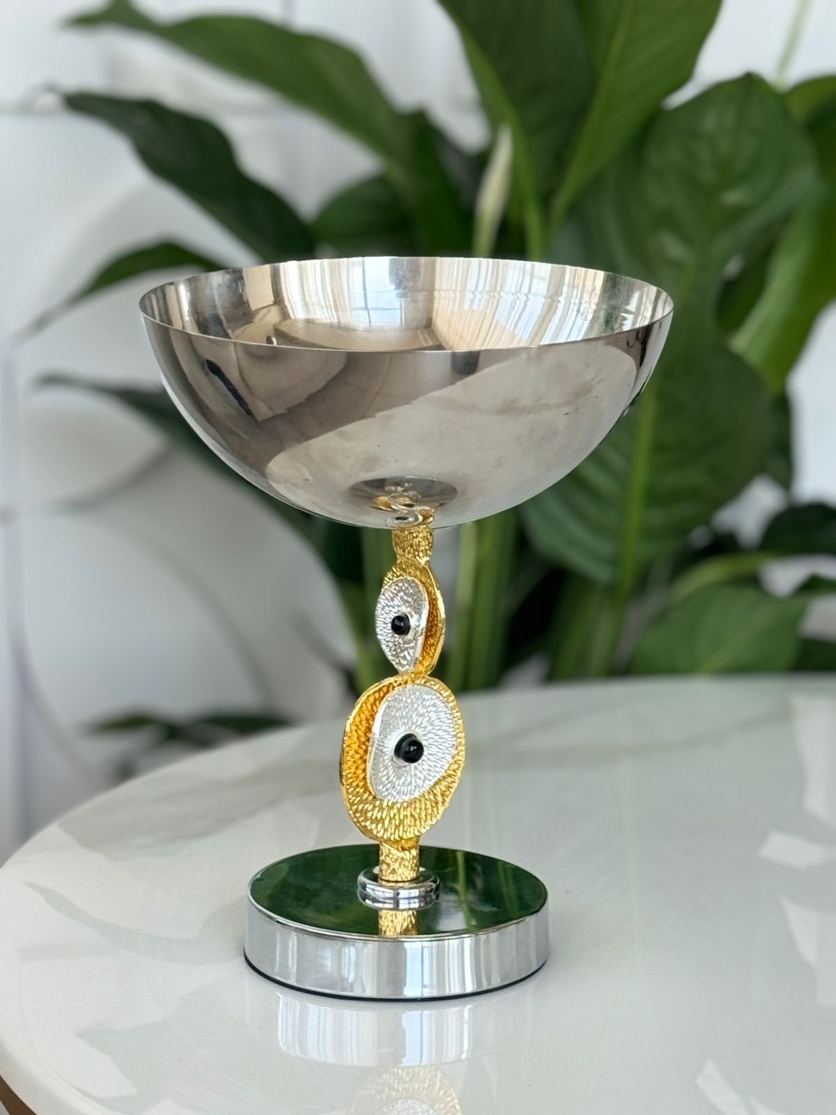 WhatsApp Image 2025-12-02 at 11.27.17_1ce0eae8 جاط للتقديم معدن فضي - Image 1