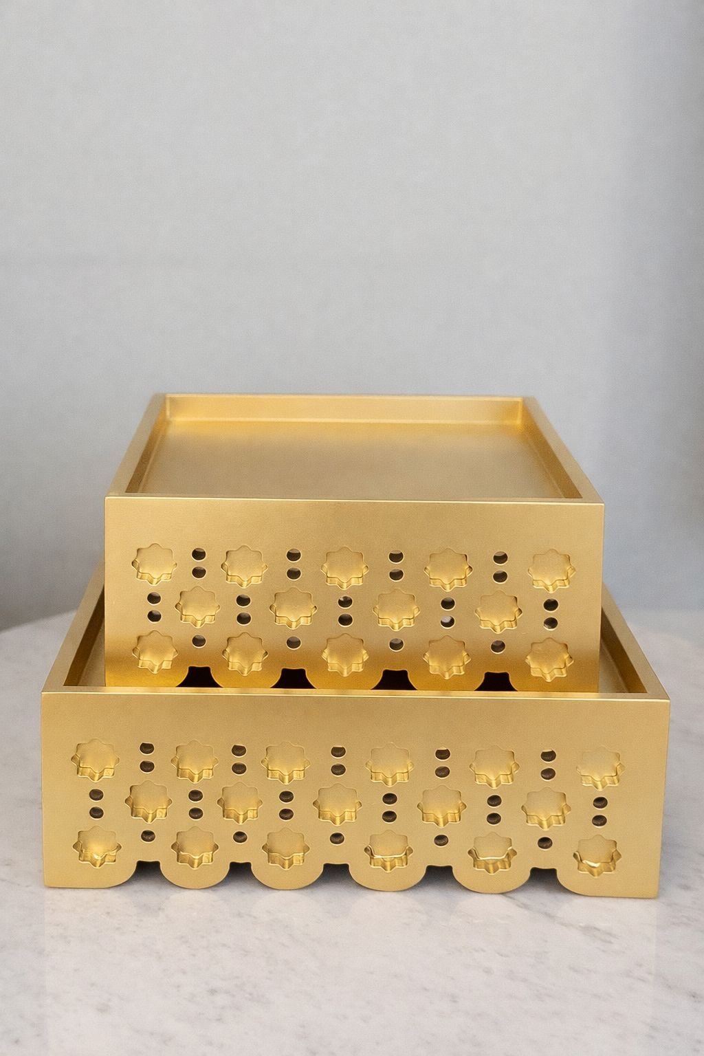 4e1bc300-9344-4511-8a79-913d08c525d2 ه - ستاندات تقديم خشبية - Image 1