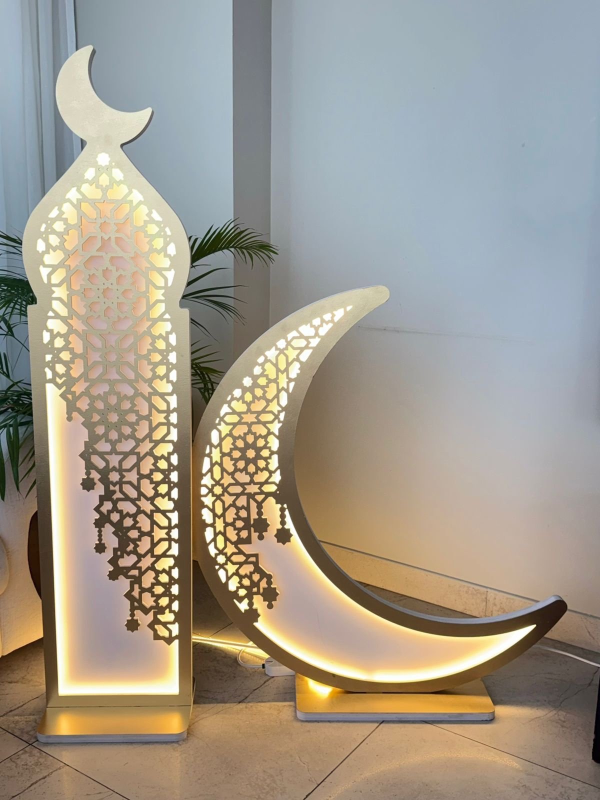 cdc3e35d-0d57-483c-ab0d-929593c4d135 طقم هلال مع منارة - Image 1